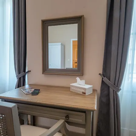 Palladian Guest house
